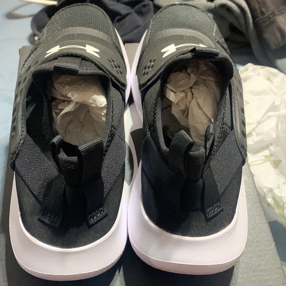 Under armour - Picture 2 of 5